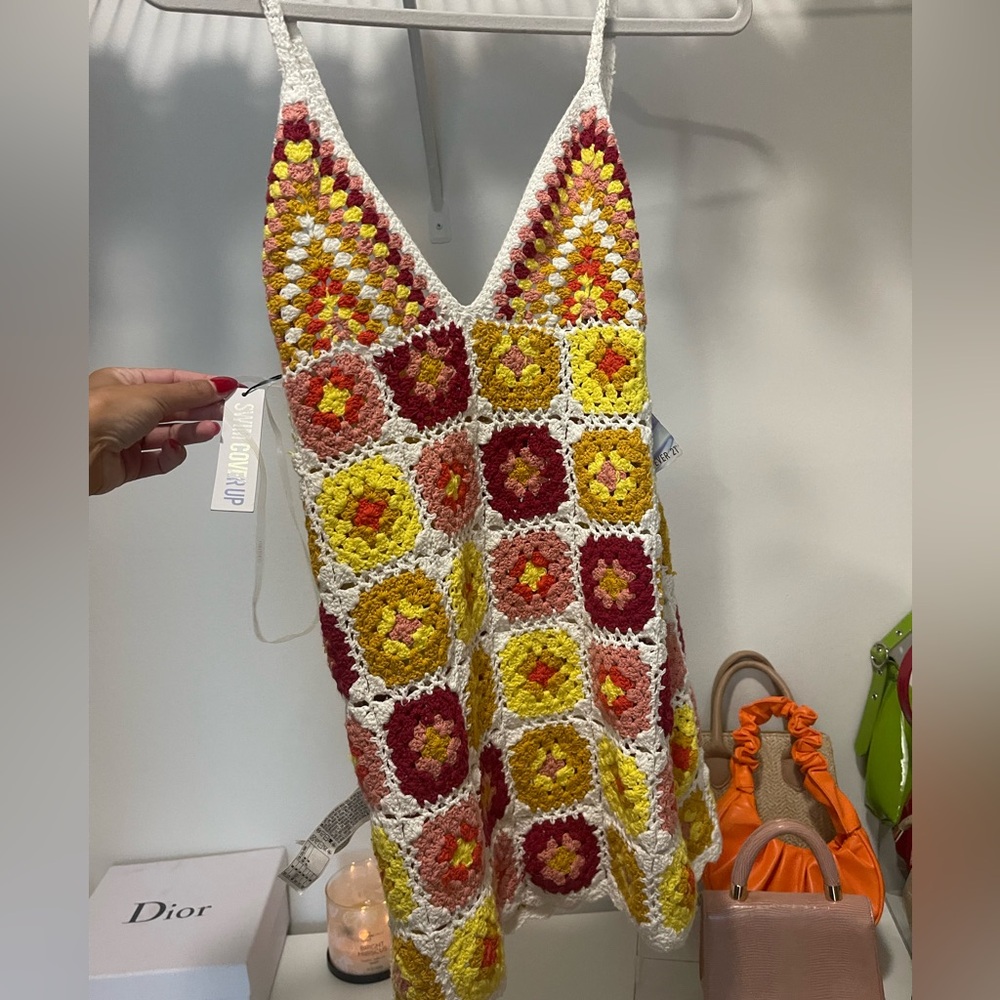 Knitted swimsuit cover up